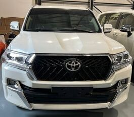 SUV Toyota Land Cruiser