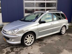 carrinha familiar Peugeot 206SW