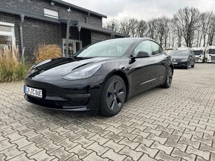 sedan Tesla Model 3 Long Range / AHK