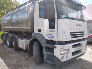 camião de transporte de leite IVECO stralis 430