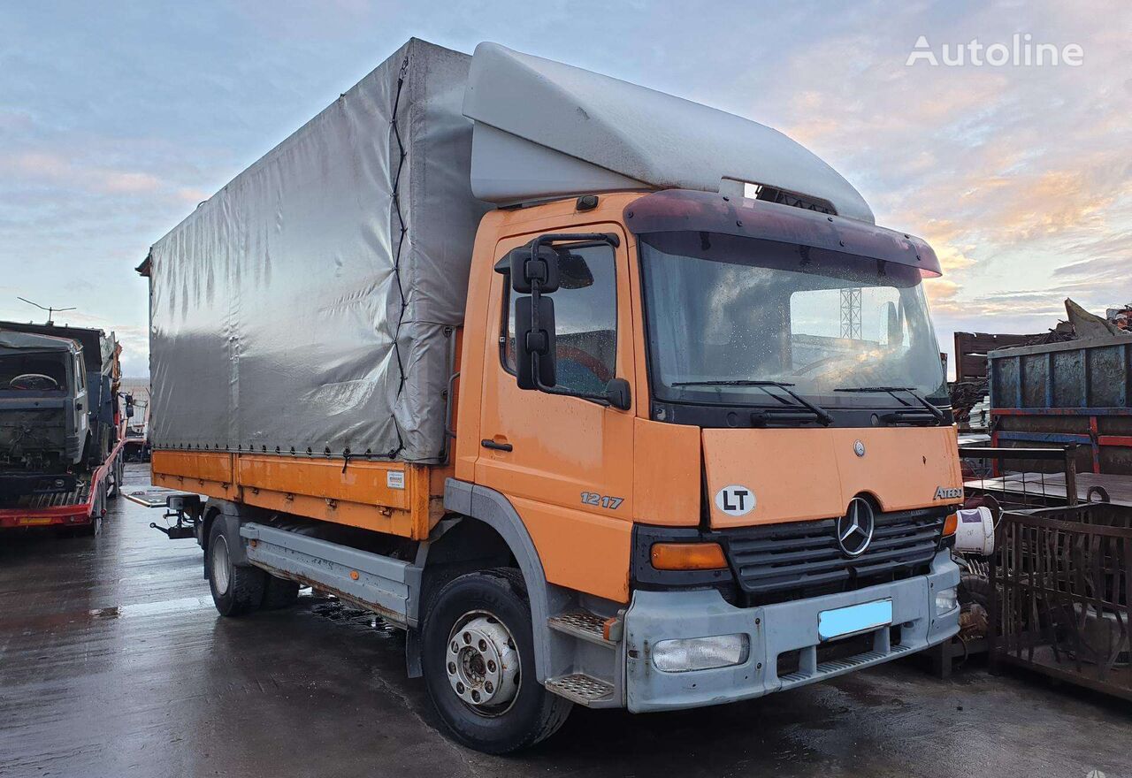 camião de toldo Mercedes-Benz Atego 1217 para peças