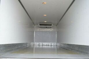 camião frigorífico Mitsubishi Fuso CANTER 9C18 a venda imagem 7 camião frigorífico Mitsubishi Fuso CANTER 9C18 imagem 7