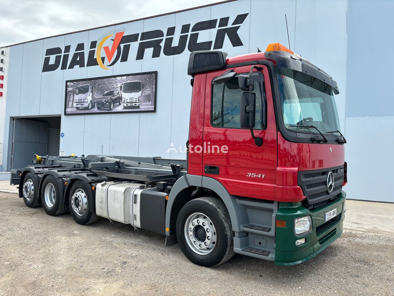 camião polibenne Mercedes-Benz ACTROS 3541