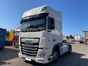 camião tractor DAF XF 106 510