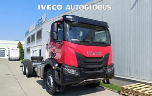 camião tractor IVECO X-Way autosasiu 6x4 4500mm ampatament novo