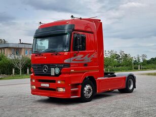 camião tractor Mercedes-Benz Actros 1853 Mega-Space