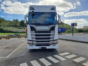 camião tractor Scania S 450