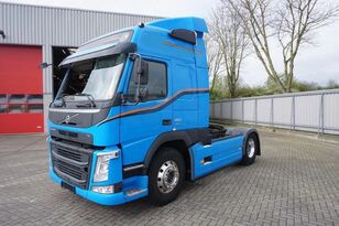 camião tractor Volvo FM11-410 / ENGINE RUNNING / VEB / DYNAMIC STEERING / ONLY: 65627 acidentados