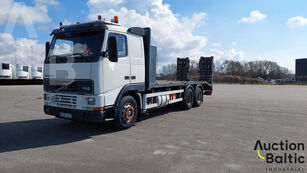 caminhão de reboque Volvo FH12