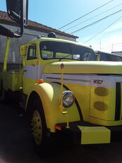 caminhão de reboque Volvo N87