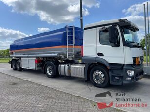 cisterna de transporte de combustíveis Burg BPO 12,5-18 VLG trekker met Burg 33000 liter fueltrailer