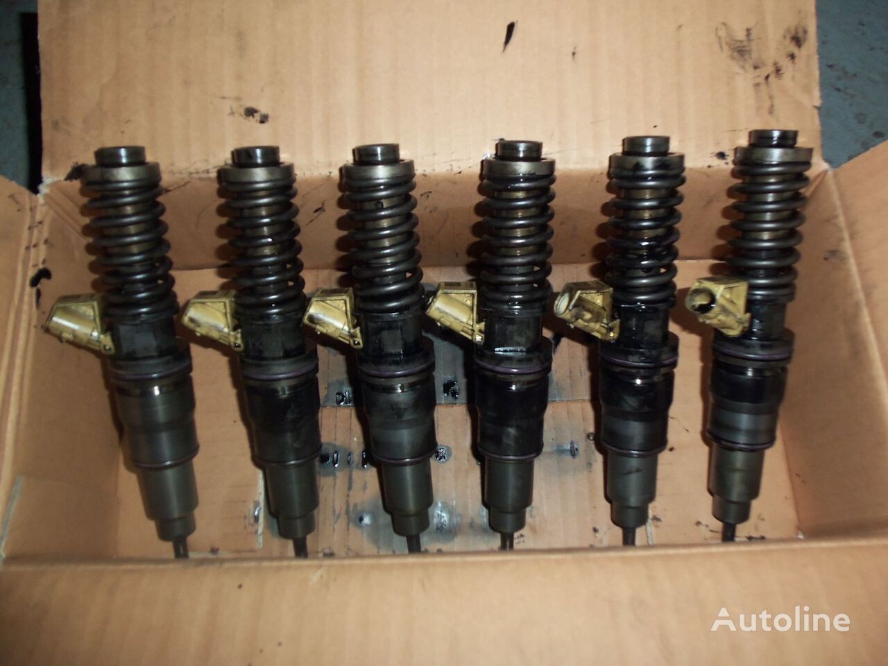 injetor Renault Premium, Magnum, Midlum, Kerax, injectors, injector unit, EURO3, para camião tractor Renault MAGNUM, PREMIUM, MIDLUM, KERAX 440DXI, 460DXI, 480DXI, 500DXI, 520DXI, EURO3, EURO5