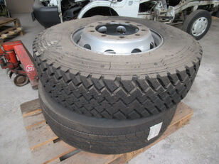 pneu de camião Goodyear 295/80 R 22.5 (DAF)