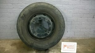 pneu de ligeiro Michelin 225/75 R 17.5