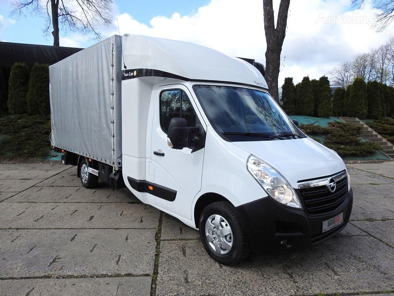 camião de toldo < 3.5t Opel MOVANO