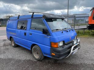 furgão Mitsubishi L300