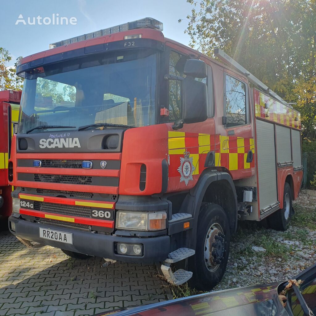 carro de bombeiros Scania 124C. 4*4- RHD, water tank 2400l
